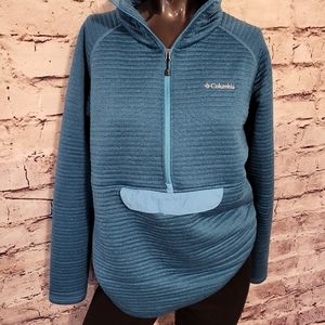 Columbia sweatshirt
